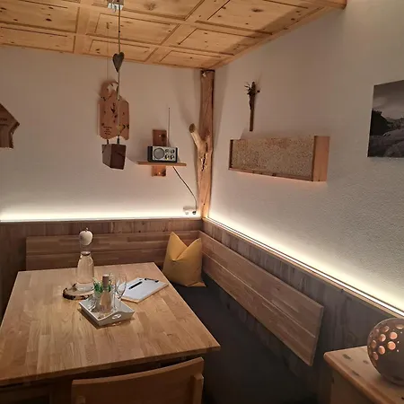 Haus Carmen, Familienfreundliche 4 Edelweiss Mit Einrichtung Apartment *